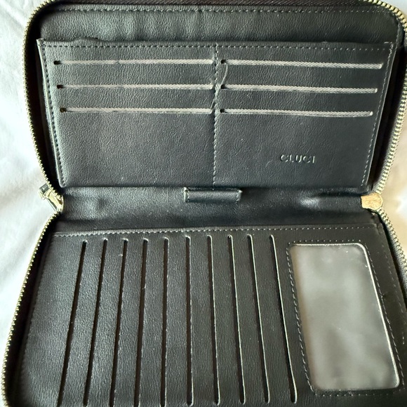 Cluci Leopard Print Wristlet Clutch - Black and Brown - Picture 3 of 6